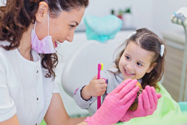 Emergency Dental Services in Steele, MO